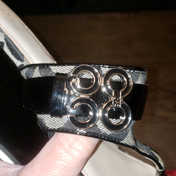 New Coach Gypsy Optic C Platform Thong Sandal - Picture 12 of 12